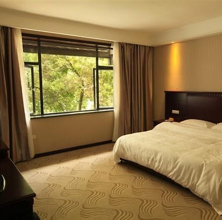 Yangshuo Hua Xiang Man Ting West Street Hotel Zimmer foto
