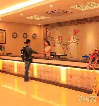 Yangshuo Hua Xiang Man Ting West Street Hotel Exterior foto