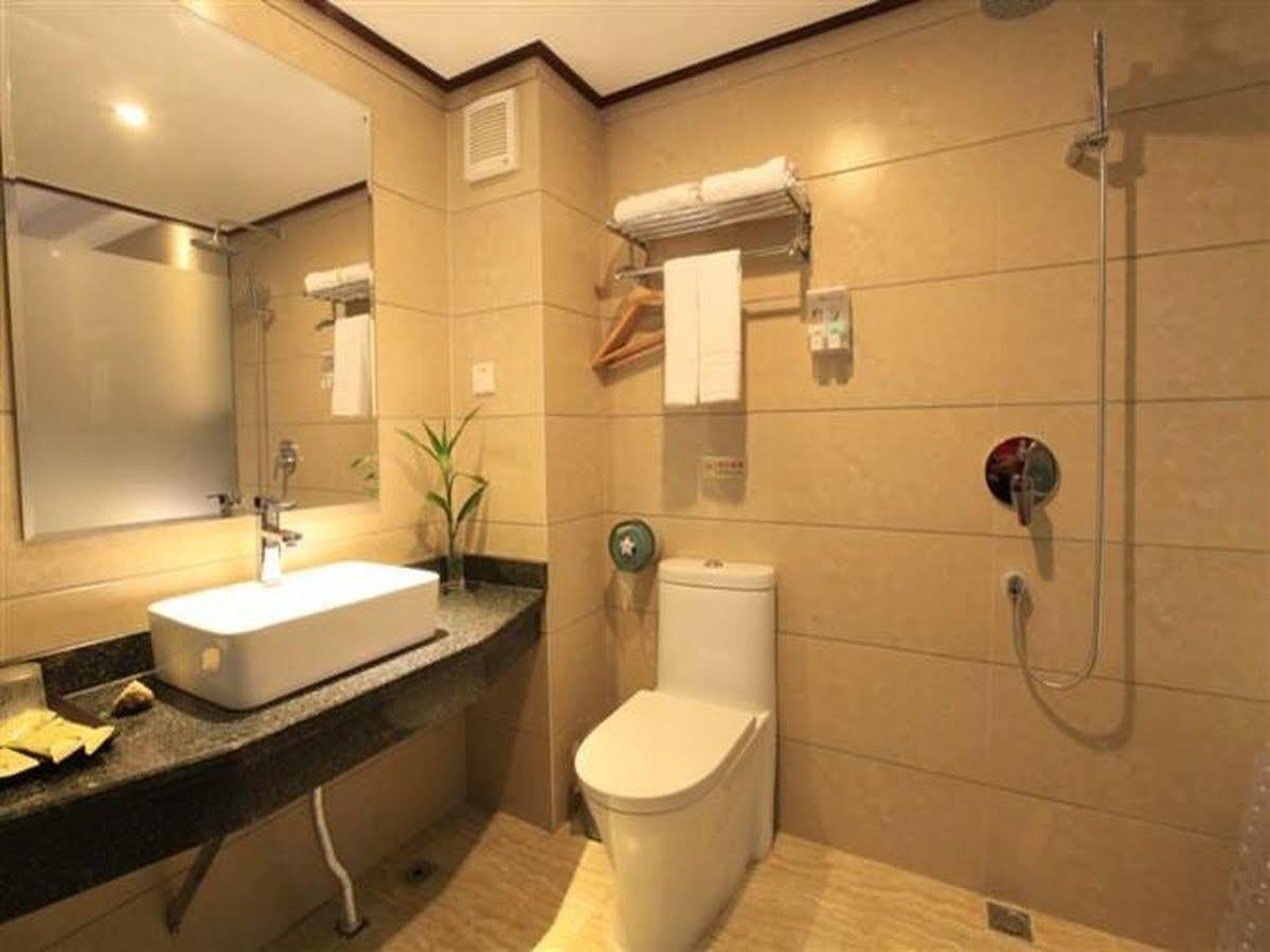 Yangshuo Hua Xiang Man Ting West Street Hotel Exterior foto